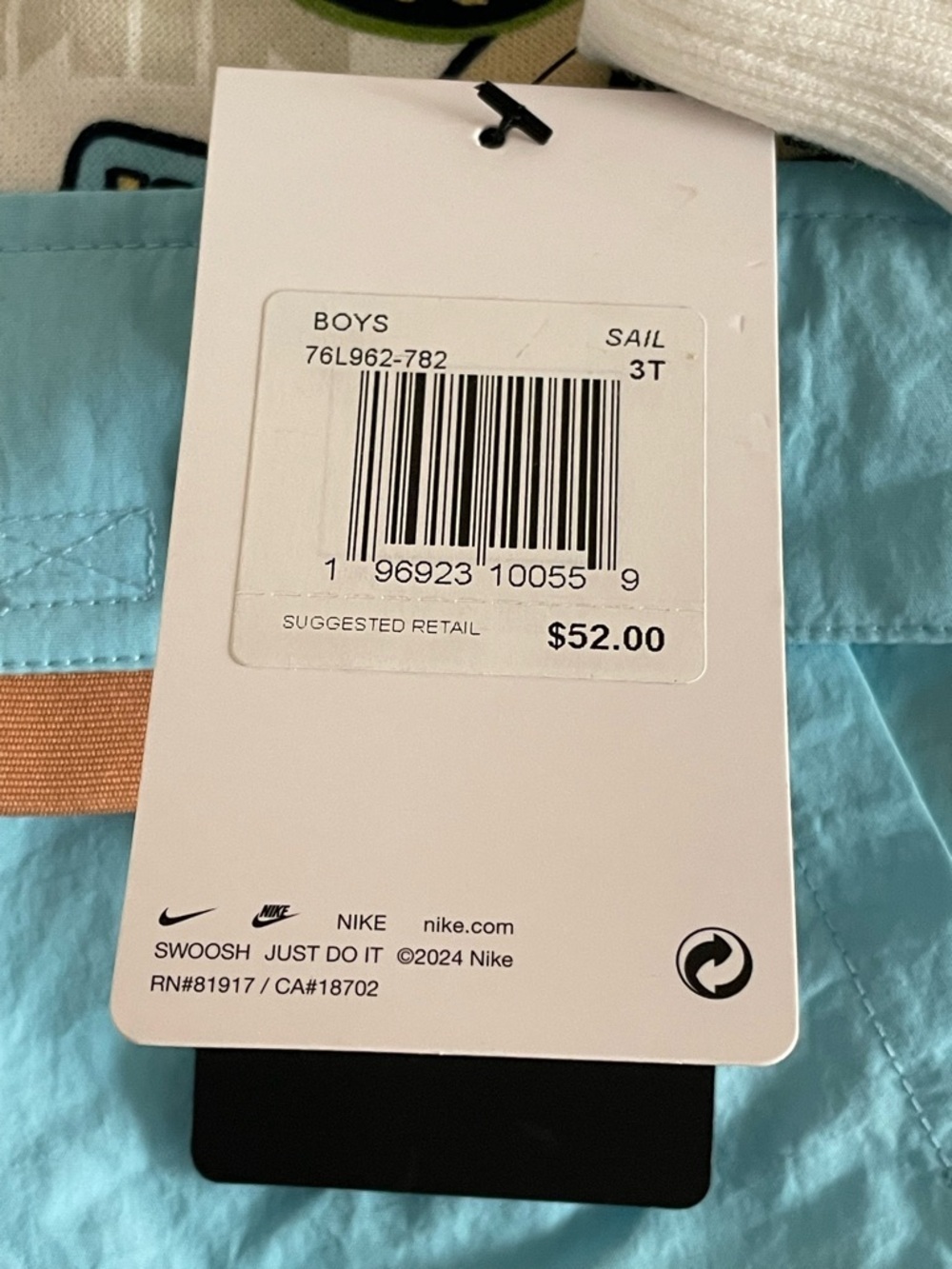 Nike Sportswear 
Toddler 3T Printed pullover Hoodie SWOOSH JUST DO IT - Picture 6 of 16